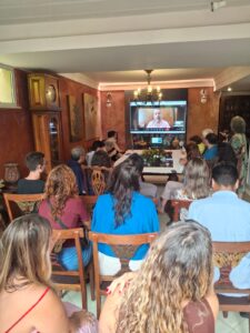 Crise climática exige protagonismo da sociedade, afirma jornalista Jamil Chade em encontro sobre água e saneamento