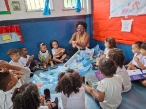 Pequenos guardiões do futuro: creche no Vidigal transforma crianças em agentes ambientais com o programa Esse Rio é Meu