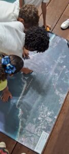 Do laboratório à escola: quando a geografia marinha coloca o oceano no centro da educação