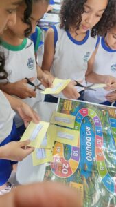 Em Japeri, estudantes da EM Vereador Paulo Félix Saudade transformam o Rio D’Ouro em tema de aprendizagem e criam jogo educativo