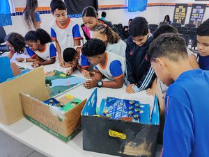 Maquetes e cartazes transformam rios em tema de aprendizagem em escola de Queimados